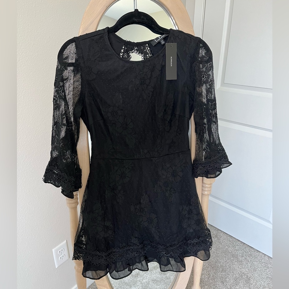 Lulus black dress